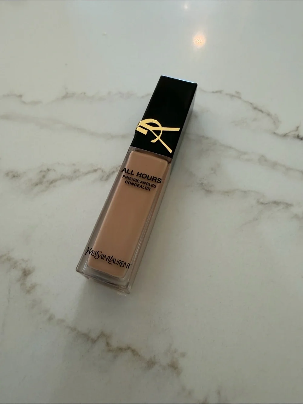 YSL All Hours Precise Angle Concealer color MN1